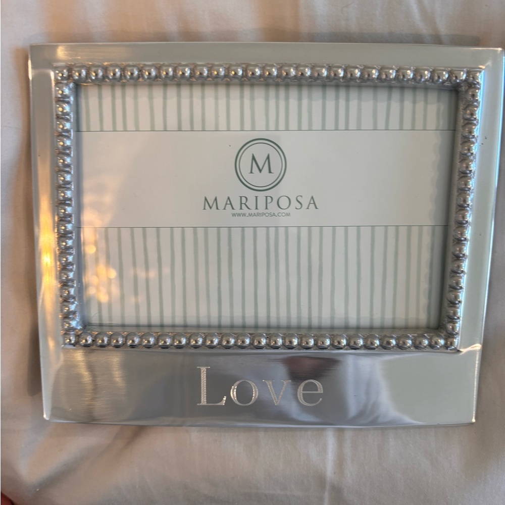 Mariposa frame